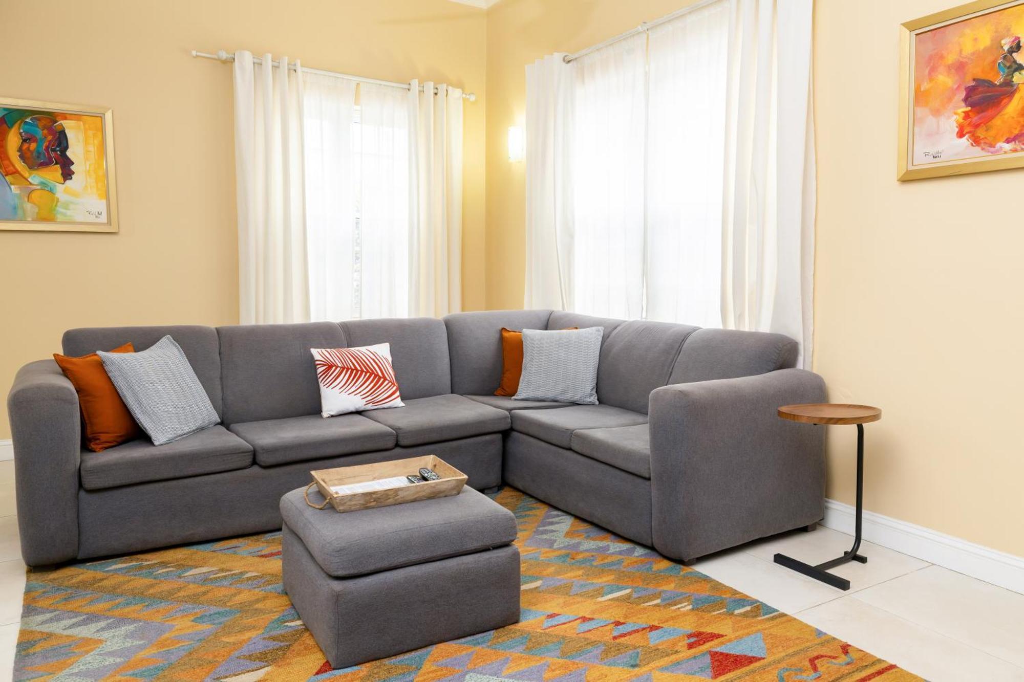 קינגסטון Choose To Be Happy At The Westbury - Two Bedroom Apartment מראה חיצוני תמונה
