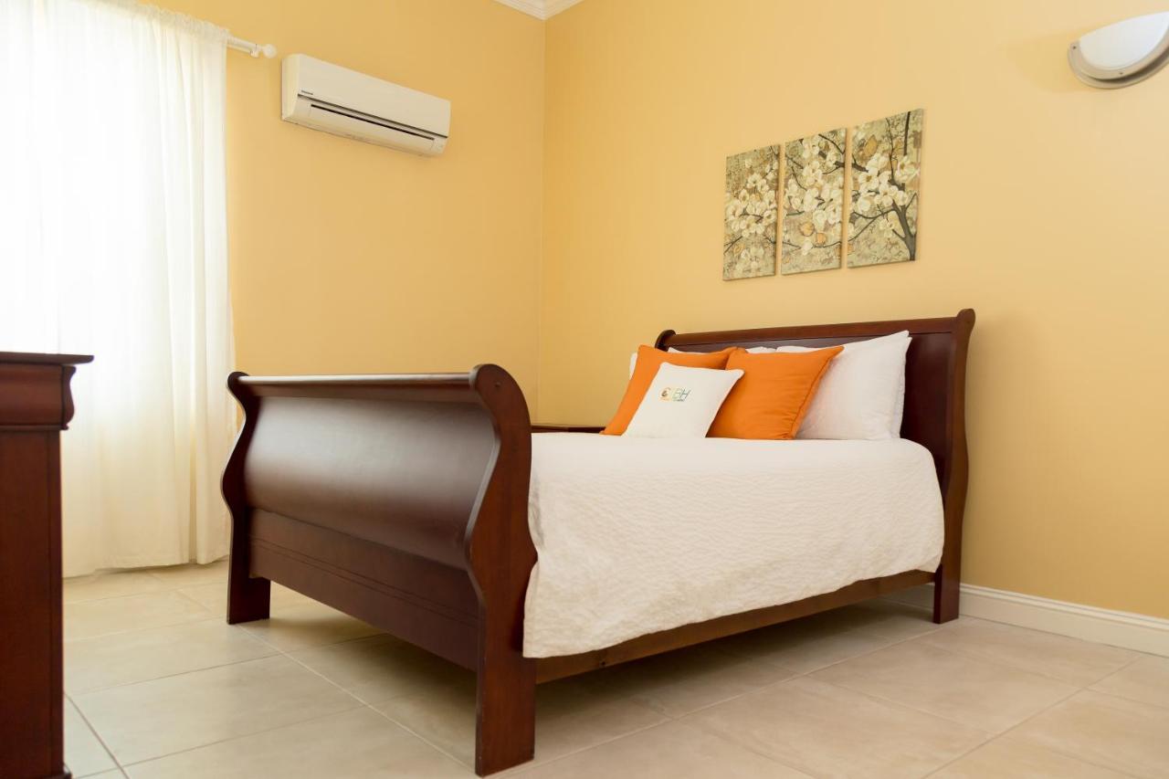 קינגסטון Choose To Be Happy At The Westbury - Two Bedroom Apartment מראה חיצוני תמונה